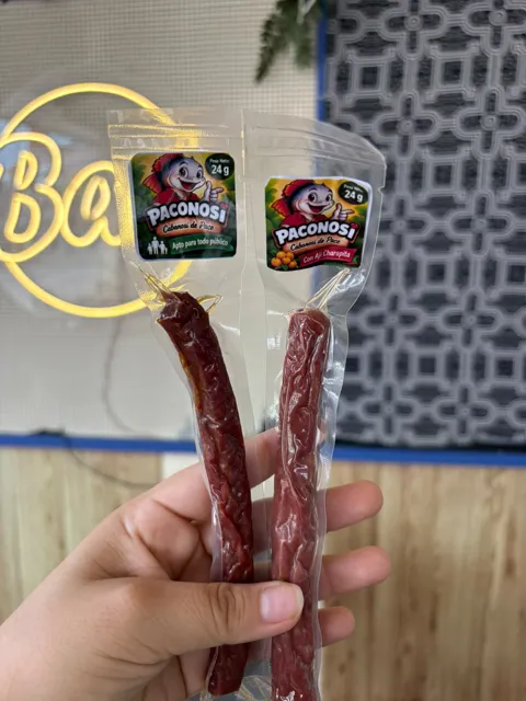 Empaques individuales de Paconosi con y sin ají charapita.
